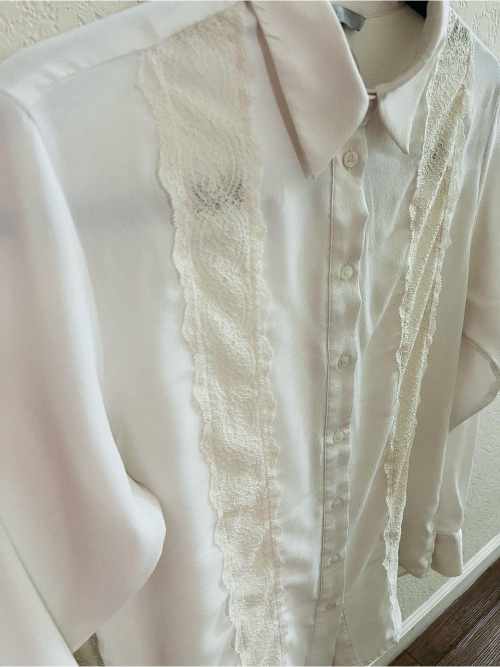 H&M Cream Lace-Trim Button-Down Blouse